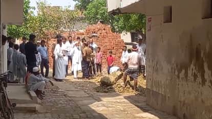 Police in Azamgarh detained individual and conducting interrogations in connection of cattle slaughter case