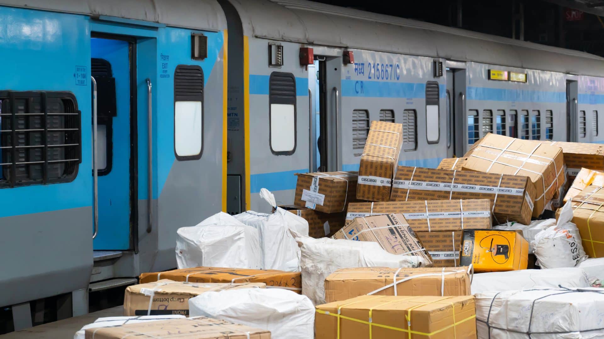 रेलवे पार्सल