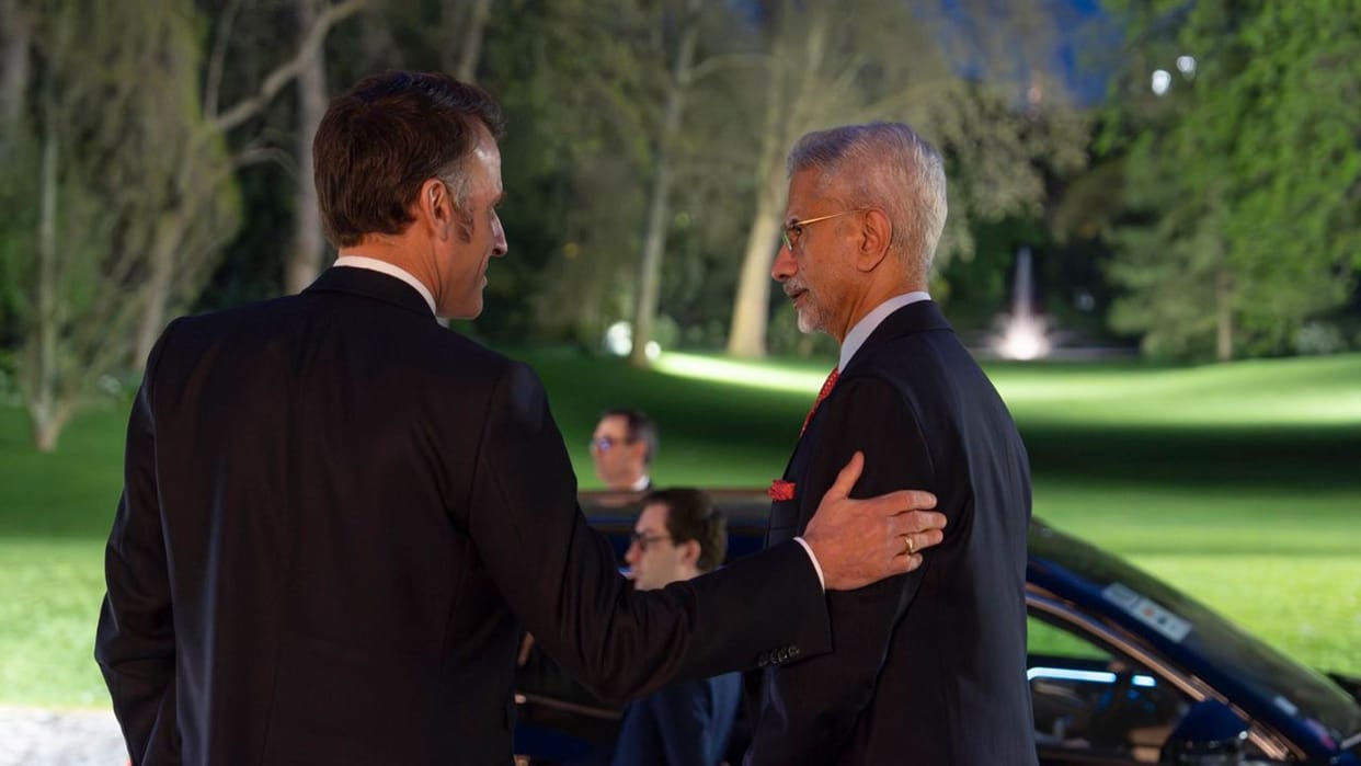 jaishankar meets macron g7 summit france strategic talks