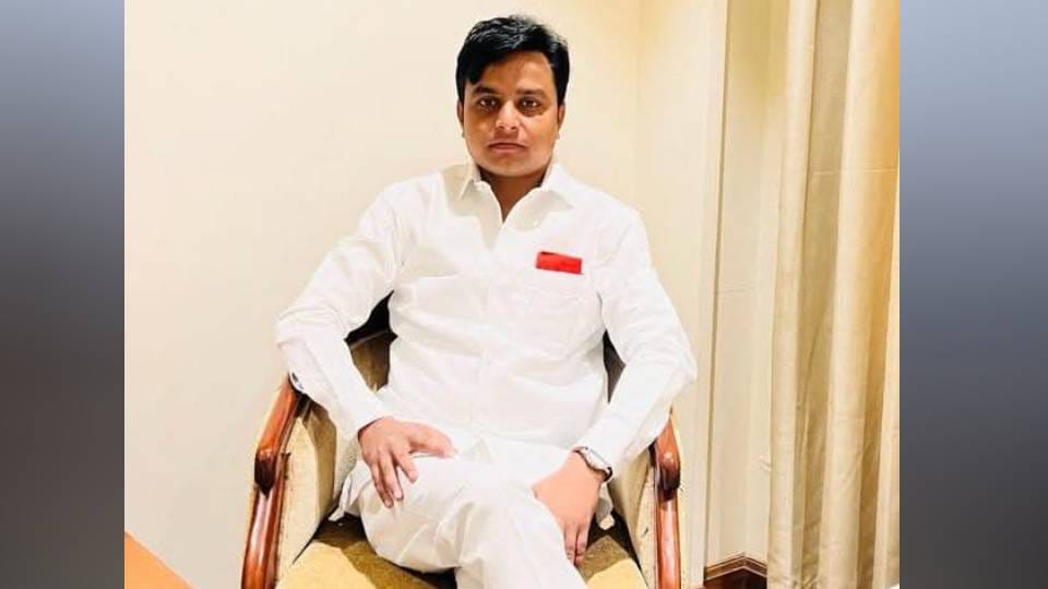 Youth commits suicide by shooting himself with licensed revolver in Raebareli