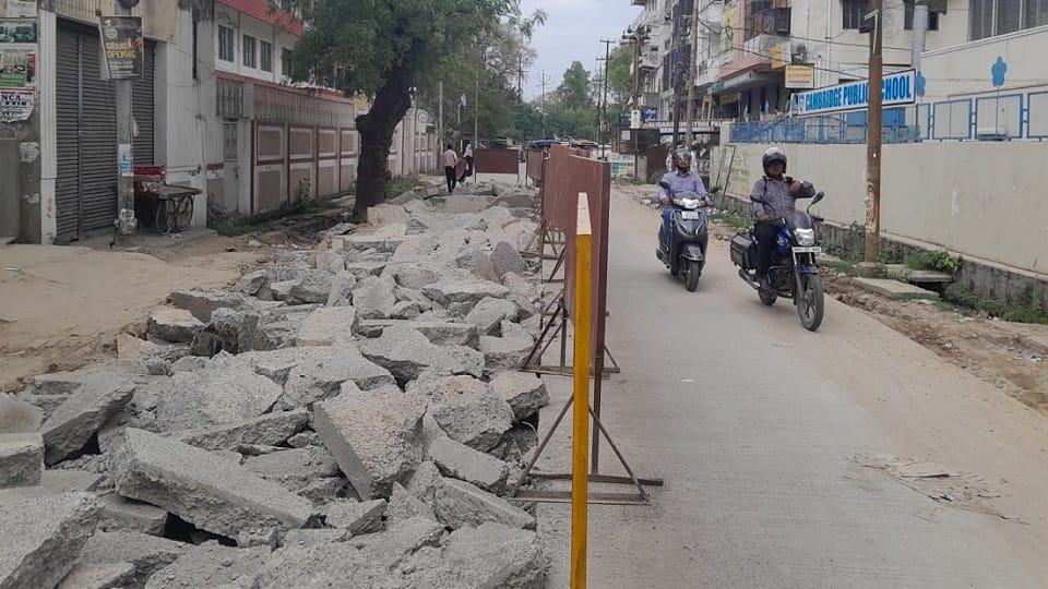 Dodpur poor quality CC road demolished
