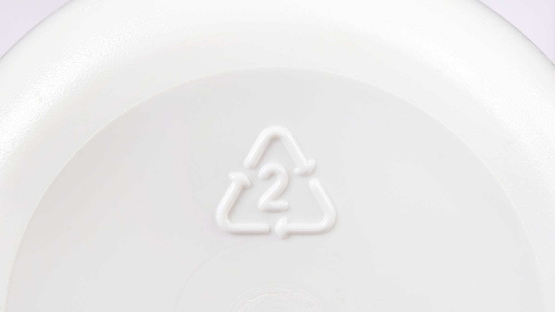 Decoding Plastic Bottle Codes: What Do the Numbers 1 to 7 Mean and Which Are Dangerous for Your Health
