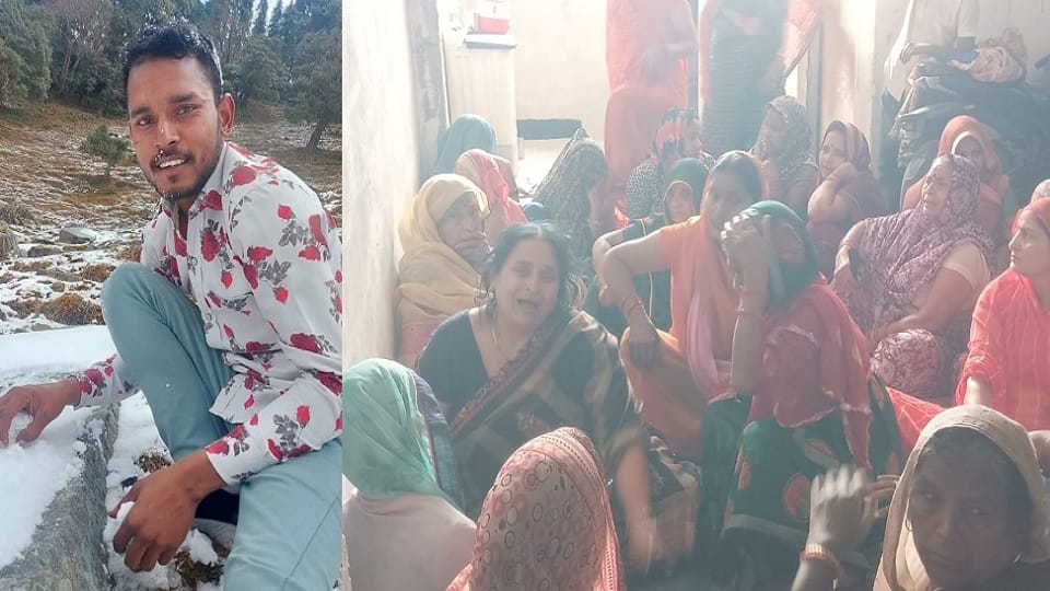 Husband Commits Suicide on Video Call in Front of Wife