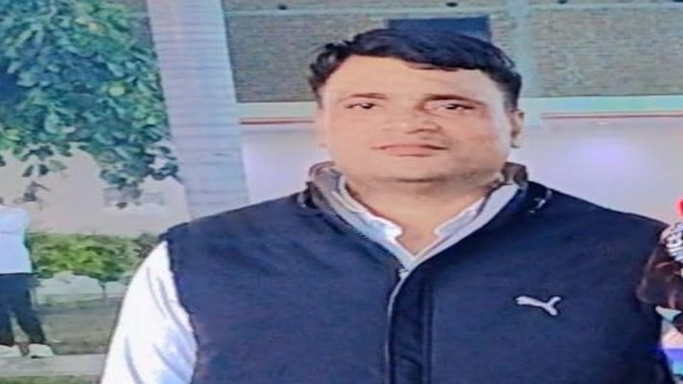Peon Dharmendra murdered at Tikaram Degree College body found on college campus attempt made to burn it in Ali