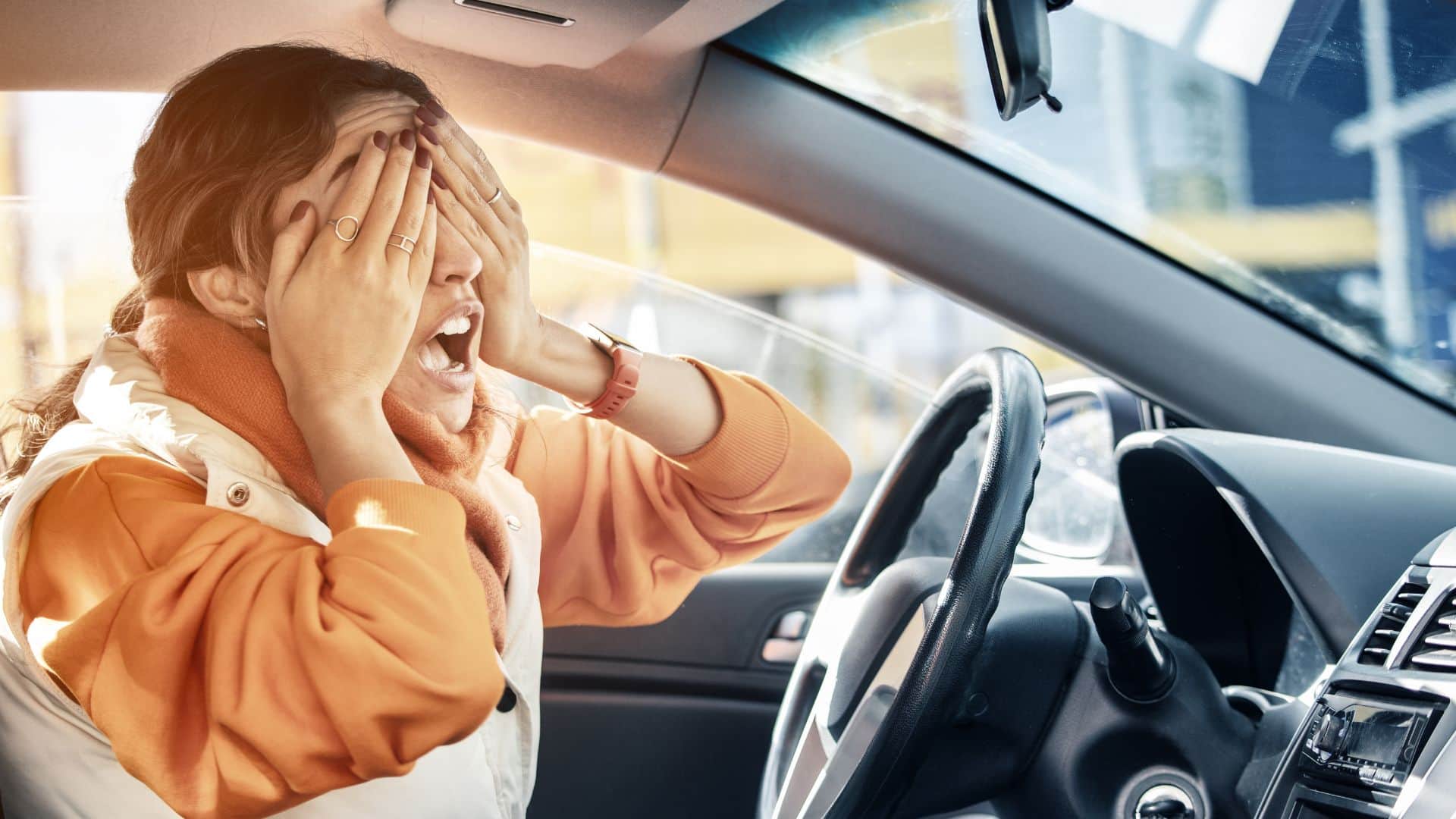 कार का ब्रेक फेल होने पर न करें ये गलती