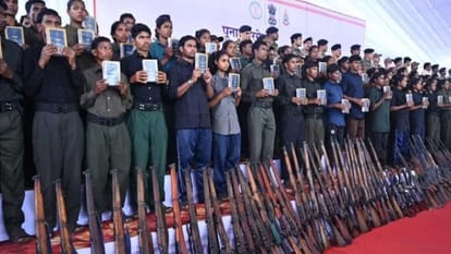 बस्तर में नक्सलवाद का अंत करीब:50 साल की हिंसा पर अंतिम प्रहार, 30 मार्च को संसद में निर्णायक चर्चा - The End Of Naxalism In Bastar Is Near, With A Decisive Debate