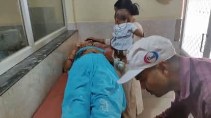 Kanpur Auto rickshaw carrying devotees returning from Mukta Devi shrine overturns eight injured