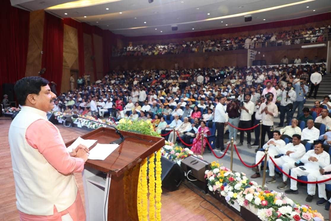 Indore News CM Mohan Yadav new airport terminal and Narmada projects