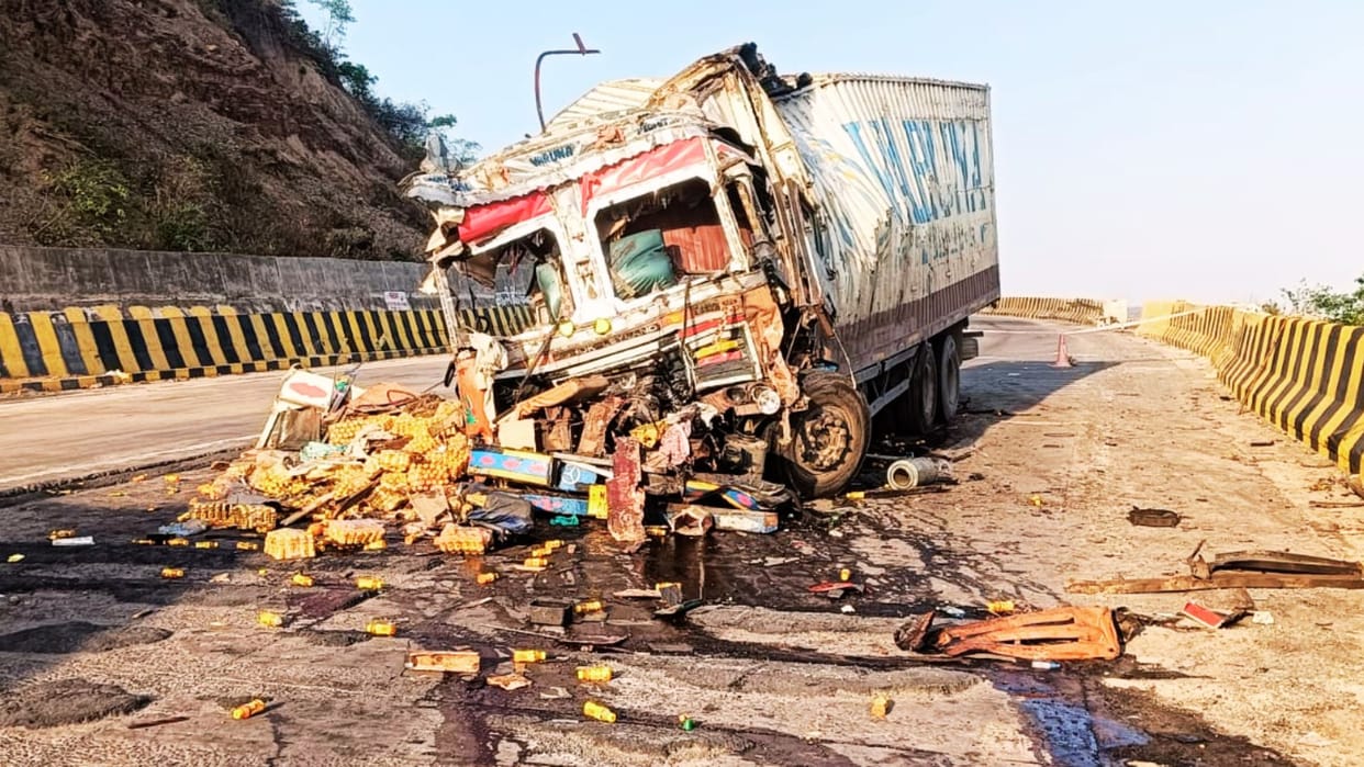 UP Accident Second Container Rams into Container Ahead in mirzapur Two Dead Two Motorcyclists Injured