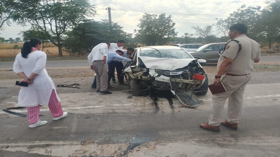 Two people died and five were injured in a road accident