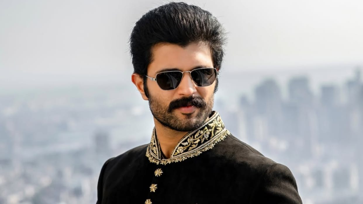 Vijay Deverakonda Quits Alcohol Says Life Has Been Exciting Fallen In Love Heartbroken And Then Married