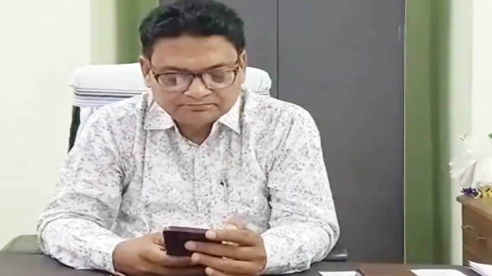 आवासीय विद्यालय के प्राचार्य डॉ.राजीव रंजन ने दिया इस्तीफा