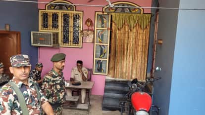 Massive EOU Raid on Kishanganj DSP Gautam Kumar: 2.5 Cr Mansion 25 Plots  and Links to Mafia Uncovered