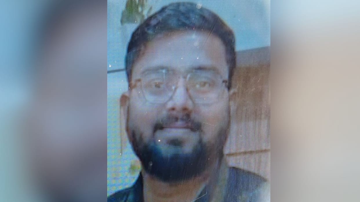 Varanasi Police Arrest Hawala Operator Vaibhav Jaiswal in Cough Syrup Case