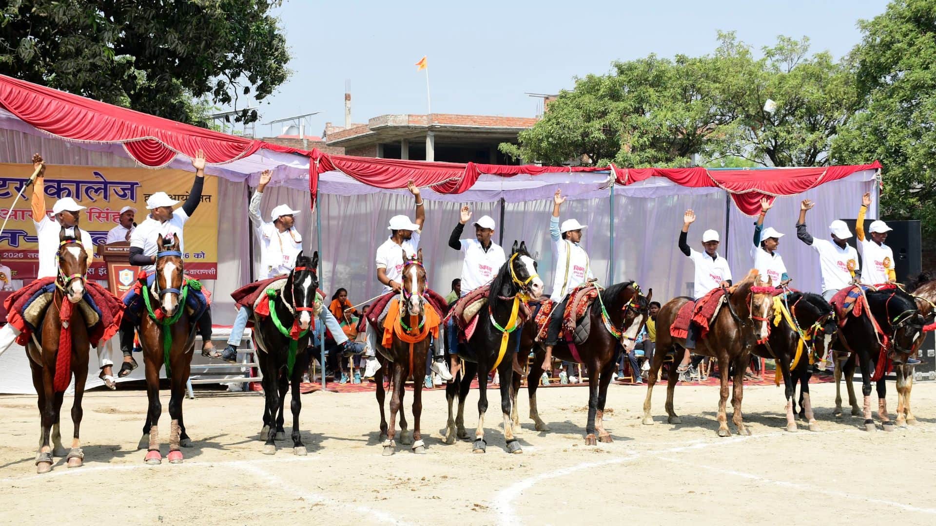 Horse Racing Competition Held in Kashi After 38 Years see latest photos in Varanasi