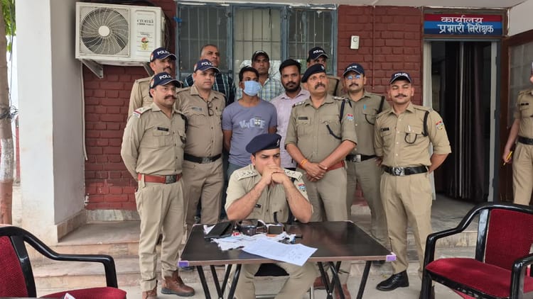 Rishikesh: उड़ीसा में जेल तोड़कर फरार एक लाख का इनामी बदमाश गिरफ्तार, लंबे समय से पुलिस को दे रहा था चकमा