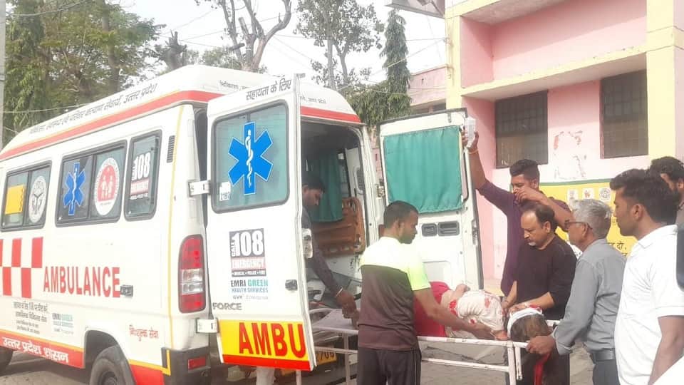 Saharanpur: The boy sitting nearby turned the steering of the moving DCM, it overturned in the ditch