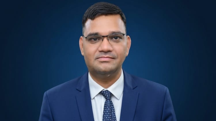 यूपी: भ्रष्टाचार के खिलाफ जंग लड़ना चाहते हैं आईएएस रिंकू सिंह, पीसीएस सेवा में लौटने का विकल्प भी खुला