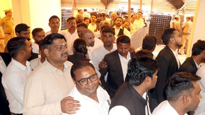 Bijnor: Rajendra Singh elected District Bar President, Manoj Shetty became General Secretary