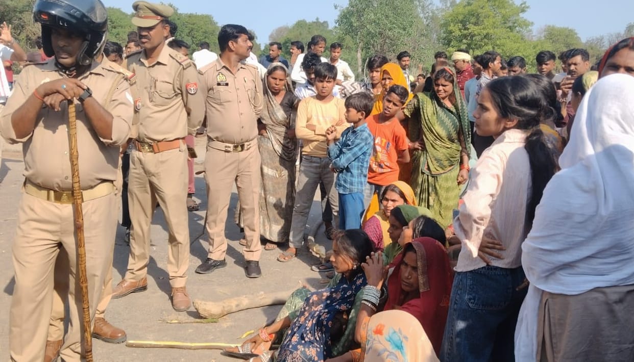 Fatehpur Uproar follows death of youth in tractor accident family members stage blockade