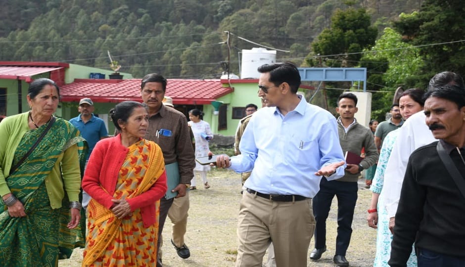 Kumaon Commissioner Deepak Rawat inspected Khurpatal
