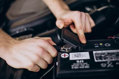 car battery failure signs: From Slow Starts, Dim Lights: Top Symptoms Weak Battery