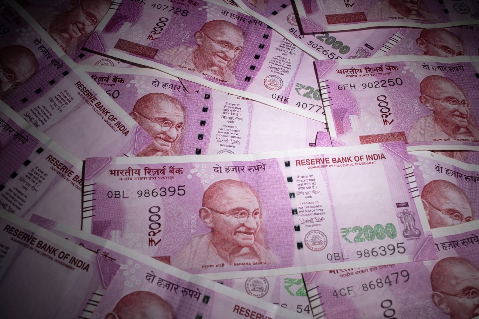 Reserve bank of india guidelines for 2000 rupees note how to exchange 2000 rupees check process in hindi