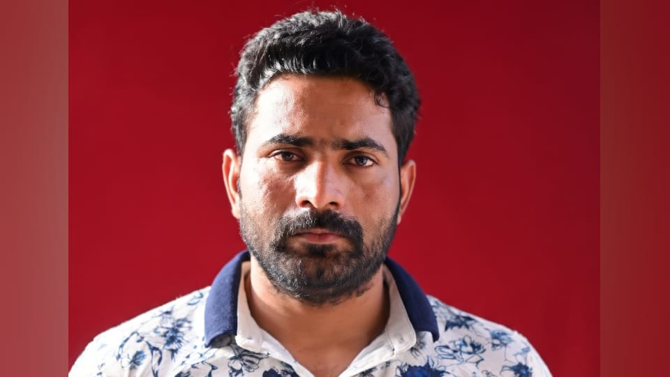 UP Encounter News Ashu alias Monty He lost his mother protective presence early in his childhood