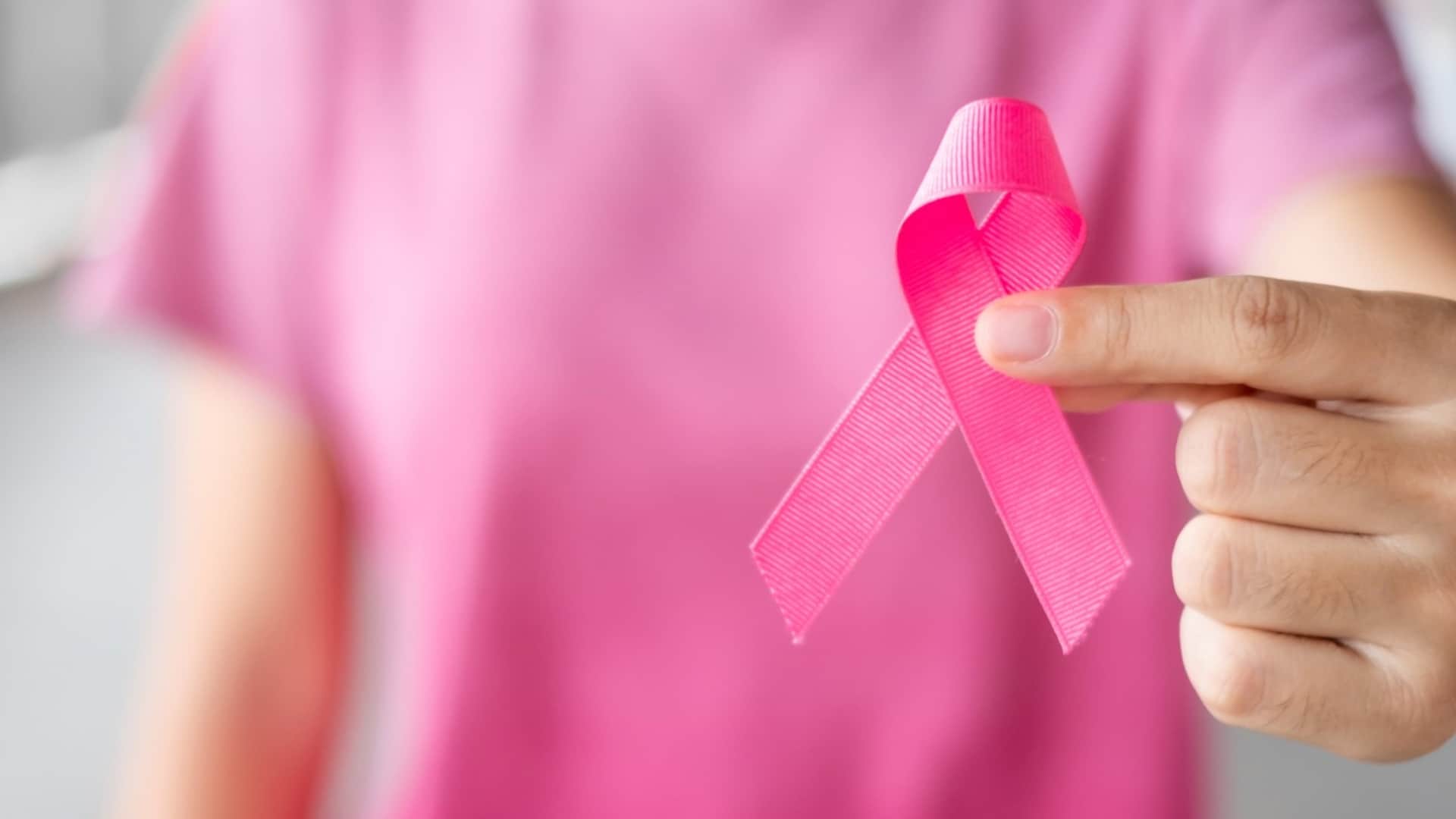 ब्रेस्ट कैंसर के 5 बड़े लक्षण