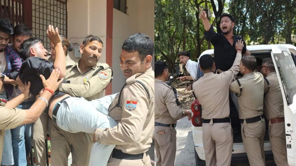 Rishikesh News Students turn violent over exam results lockdown college gate police detain
