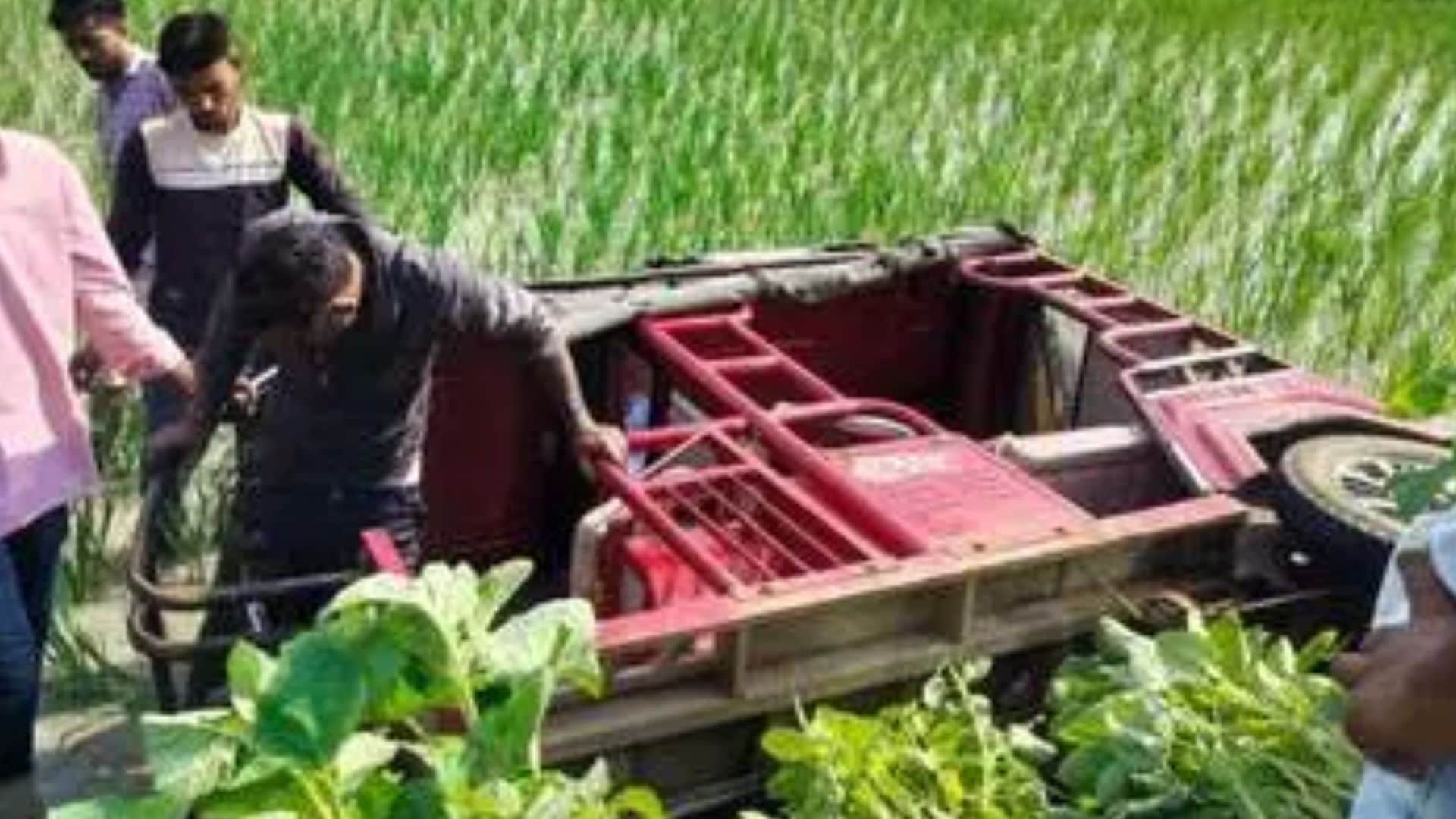 गाजीपुर में दर्दनाक हादसा।