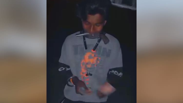 Bihar News: दो अलग-अलग गांवों से हथियारों के साथ रील बनानी पड़ी भारी, अब पुलिस ने शुरू की छापेमारी