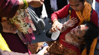 UP Plight of Young Women Working at the CM Helpline We Handle 120 Calls a Day for Just