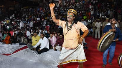 April Fool Conference in Varanasi Marriage Solemnized 10,000 People Participated