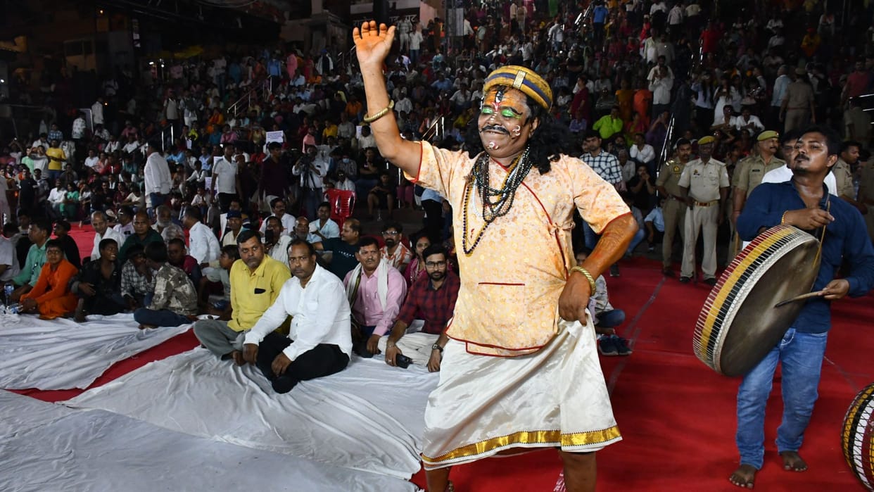 April Fool Conference in Varanasi Marriage Solemnized 10,000 People Participated