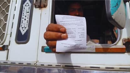 HP Entry Tax Dispute Swarghat Entry Tax Barrier Truck Drivers Upset Find Out What They Said
