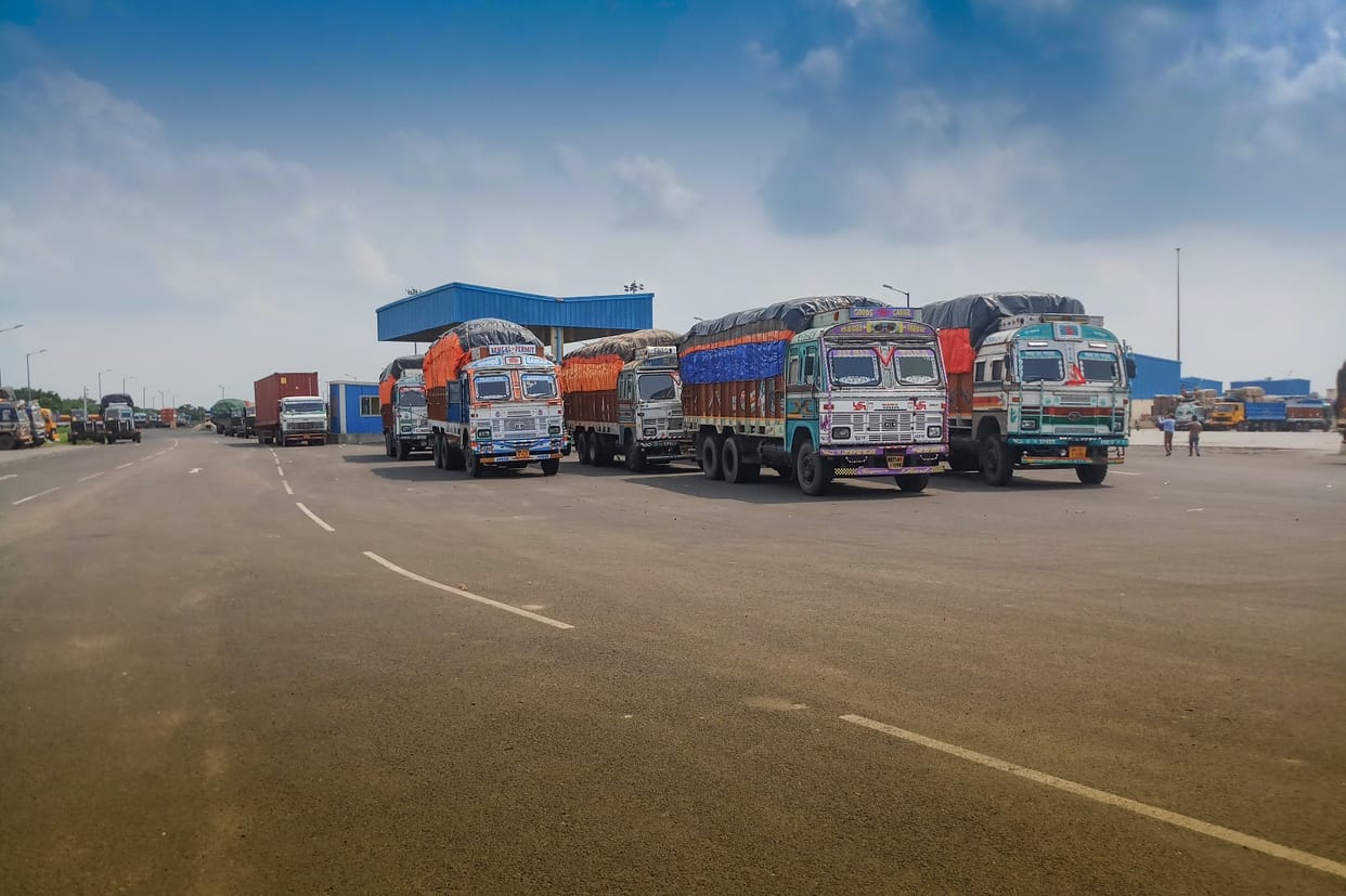 Odisha Bans Entry of 10-Year-Old Vehicles from Other States: New Rules to Curb Pollution and Improve Road Safe