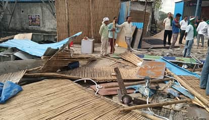 Bulldozer Demolishes BKU Tikait Office Near Toll Plaza Tea Stall Also Razed in Hapur