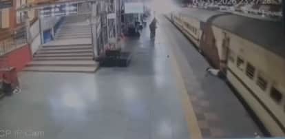 Attempt to Board Moving Train in Bhopal Proves Costly: Youth Dragged Repeatedly Between Train and Platform in