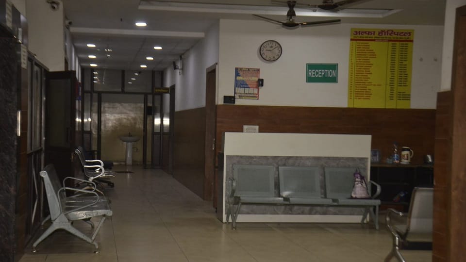 Meerut Kidney Scandal: Kanpur SWAT team raids Alpha Hospital, doctor found absconding, lookout notice issued