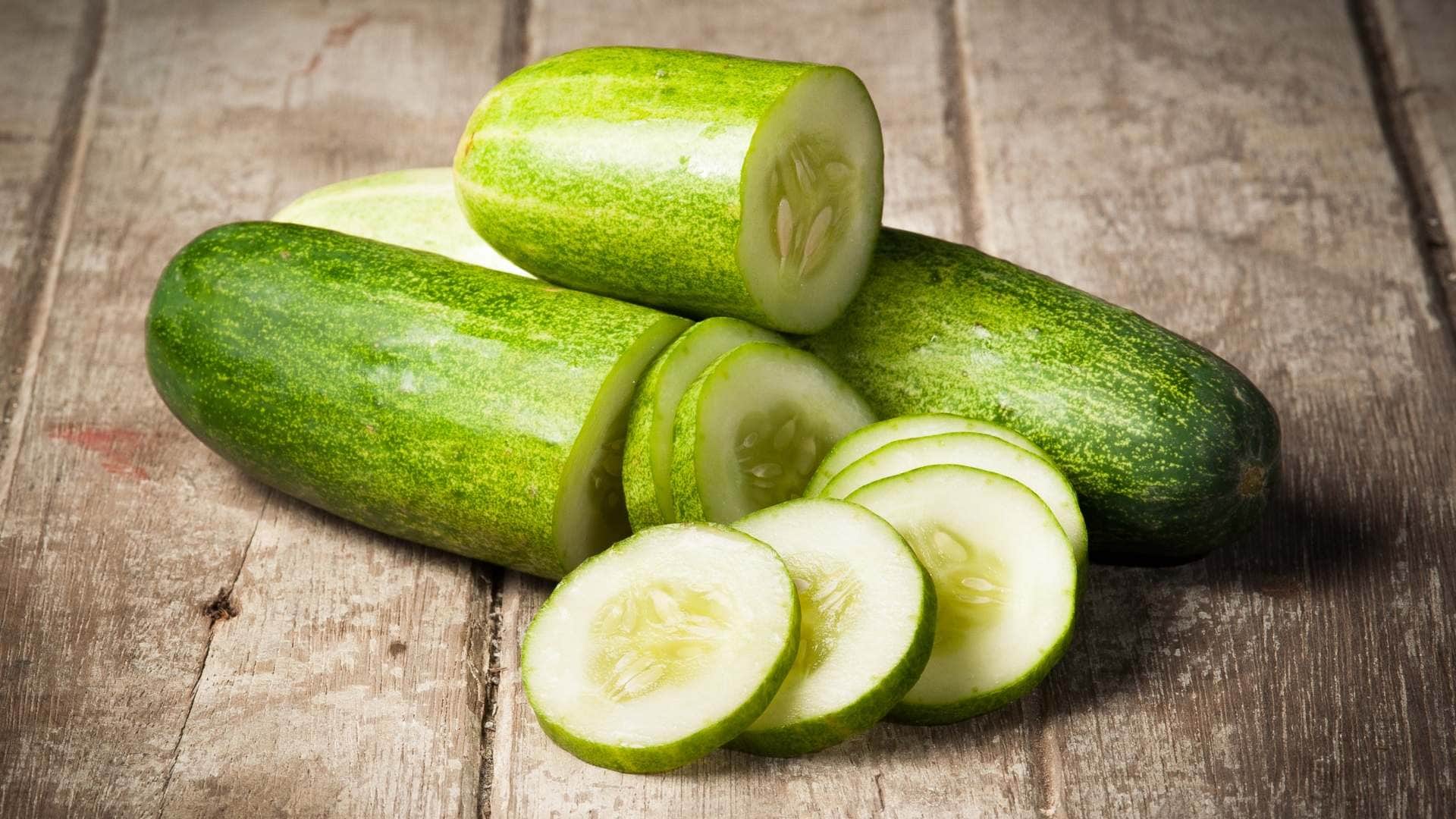 what is the difference between Organic or hybrid cucumber in hindi