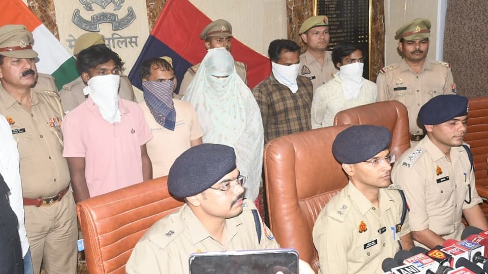 Meerut: Wife along with her lover got BSF jawan Nain Singh murdered, gave betel nut by selling jewellery.
