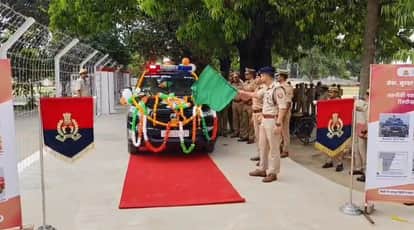 Fatehpur Two New Innovas Join the UP 112 Fleet SP Abhimanyu Flags Them Off Says We Have Gained New Strength