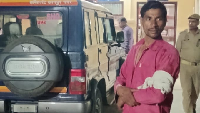 Kanpur Youth stabbed repeatedly with knife while standing outside his home police launch investigation