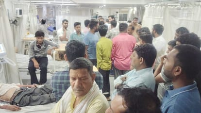 Meerut News: Three Die After Consuming Liquor in Daurala, Shop Sealed Amid Poisoning Probe