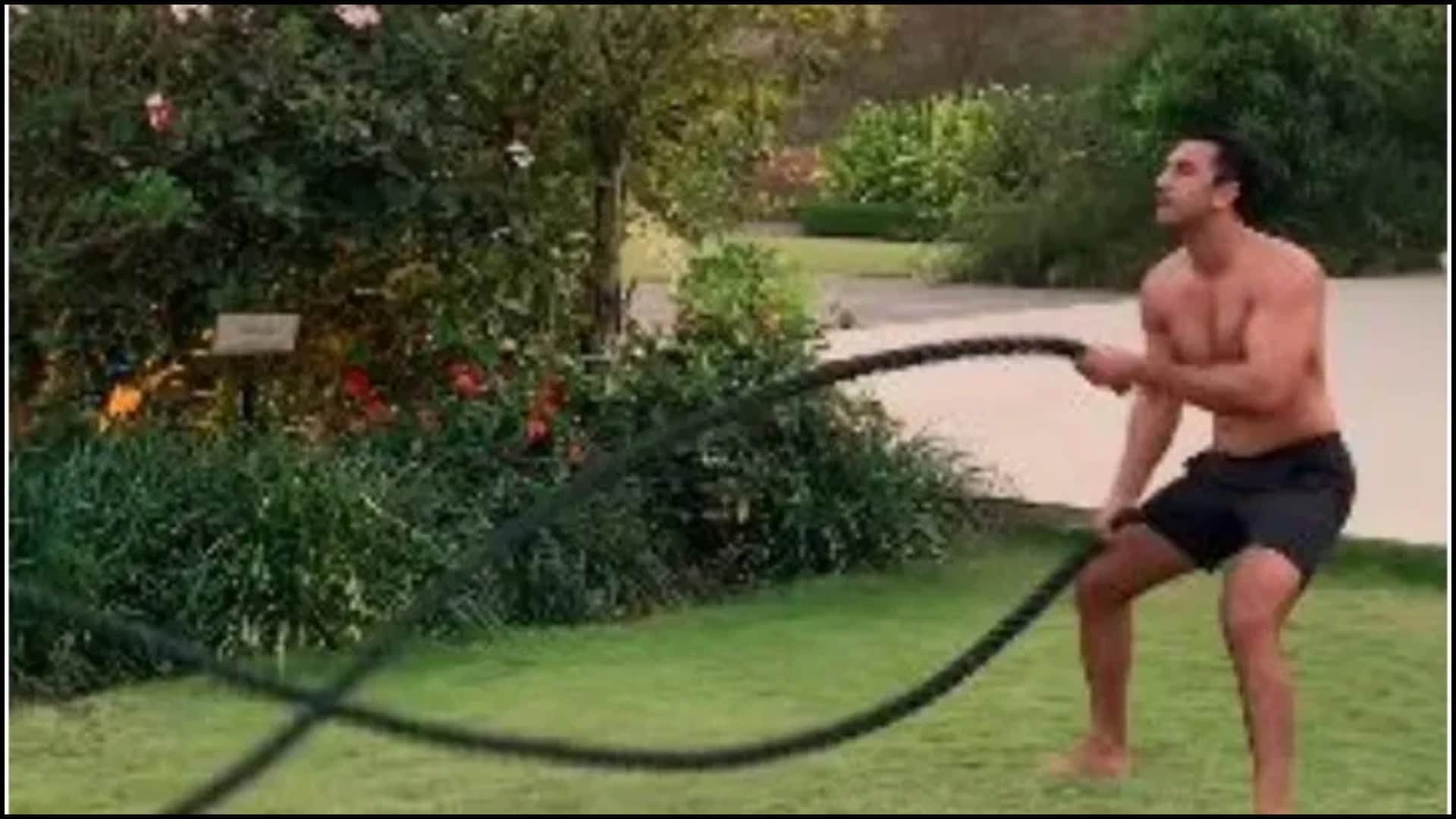 रणबीर कपूर वर्कआउट