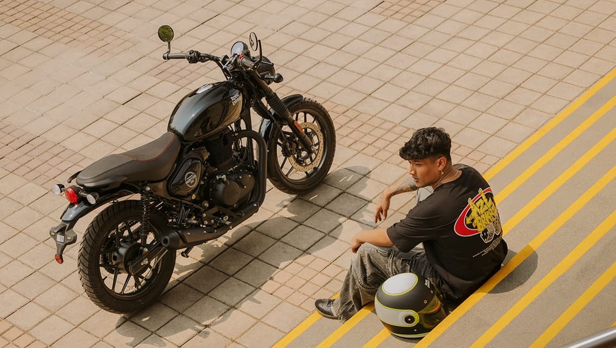 Royal Enfield Hunter 350 2026 New Model New Base Premium Variant, Fresh Colours, Price and Features Revealed