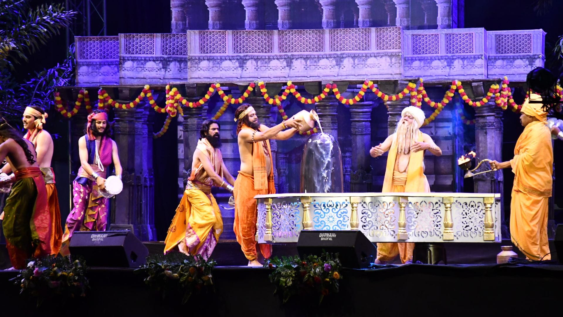 Emperor Vikramaditya 200 Artists Stage Grand Leela Adorned with Horses Chariots and Elephants