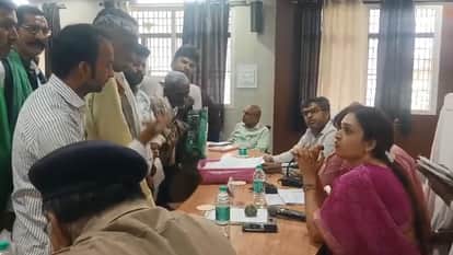 Farrukhabad MLA and SDM Clash During Samadhan Diwas Heated Altercation Over Survey of Land Worth Crores