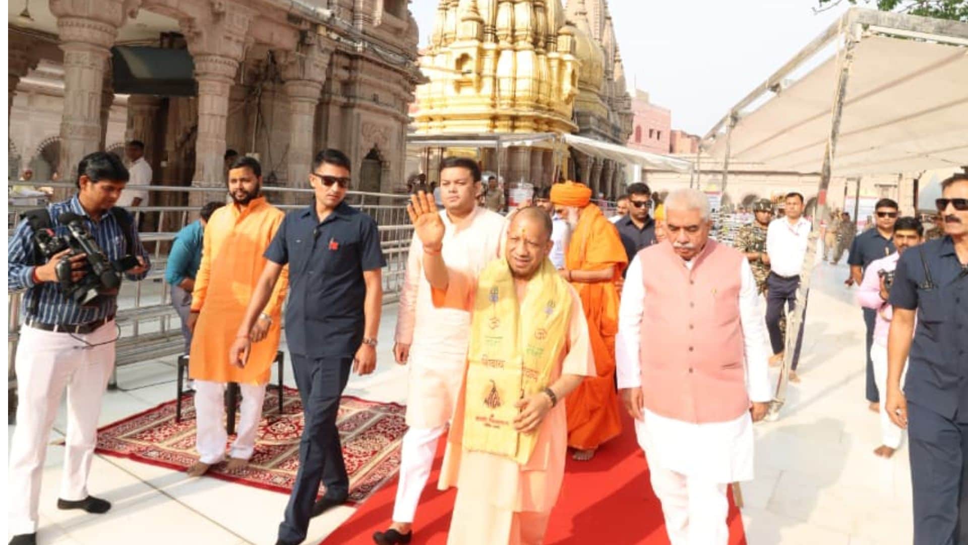 CM Yogi Varanasi Visit: Kashi Vishwanath and Kal Bhairav Temples Darshan, Attends School Chalo Abhiyan Event